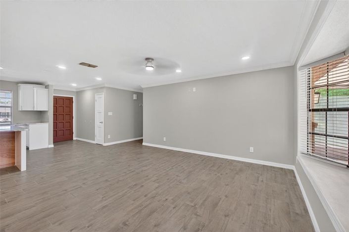 Image No.26-3 Bed House for sale