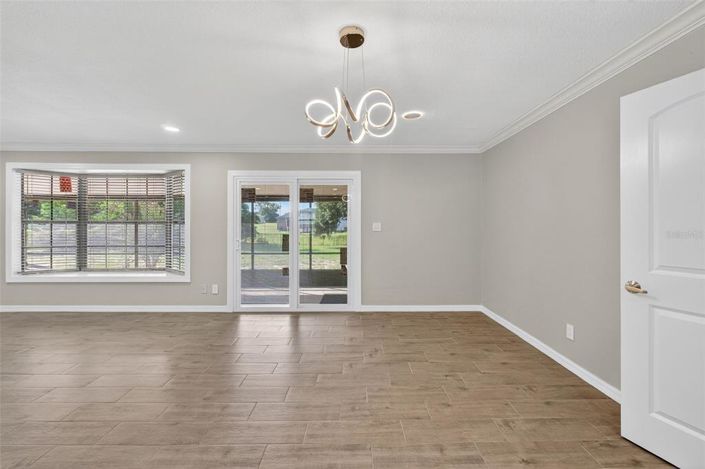 Image No.31-3 Bed House for sale