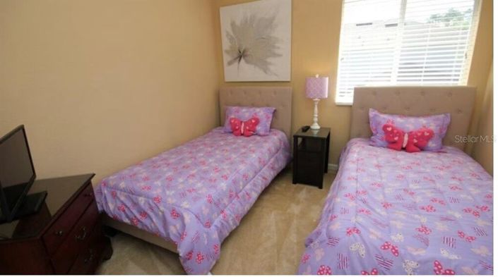 Image No.15-6 Bed Property for sale