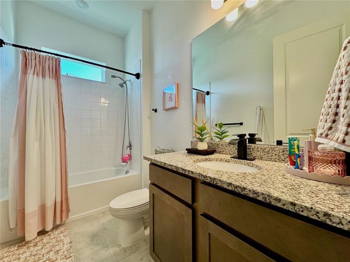 Image No.17-Propriété de 4 chambres à vendre à États-Unis