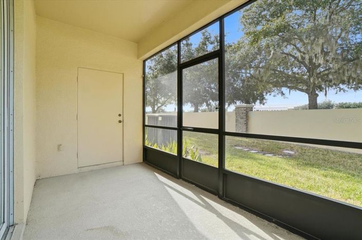 Image No.38-3 Bed Townhouse for sale