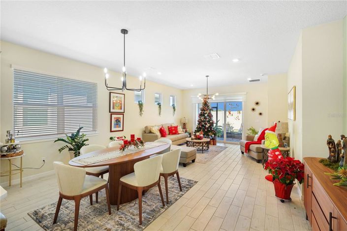 Image No.8-3 Bed Property for sale