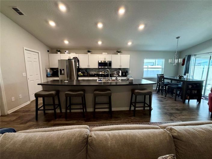 Image No.29-4 Bed Property for sale