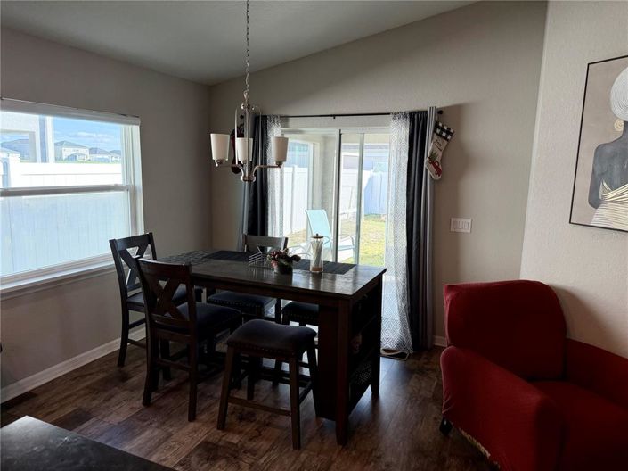 Image No.37-4 Bed Property for sale