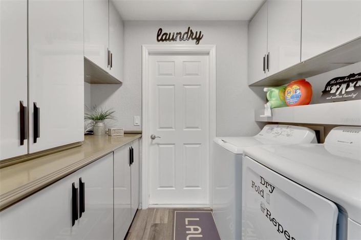 Image No.20-4 Bed Property for sale