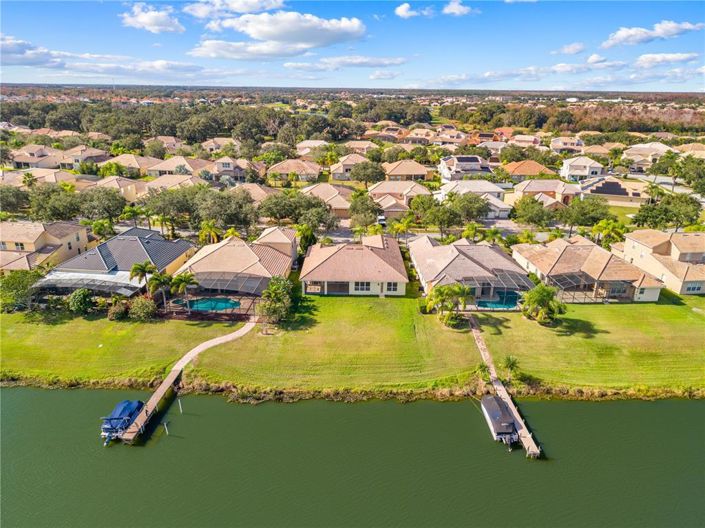 Image No.32-4 Bed Property for sale