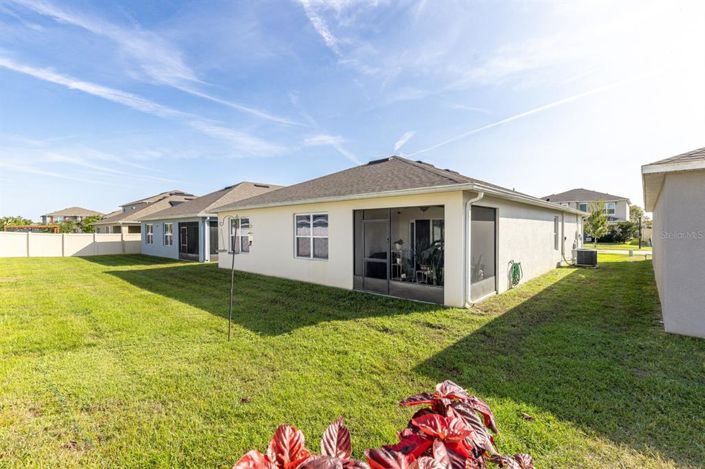 Image No.31-Propriété de 4 chambres à vendre à États-Unis