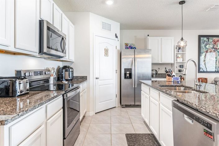 Image No.5-Propriété de 4 chambres à vendre à États-Unis