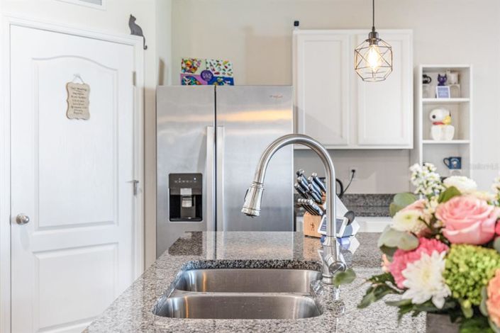 Image No.8-Propriété de 4 chambres à vendre à États-Unis