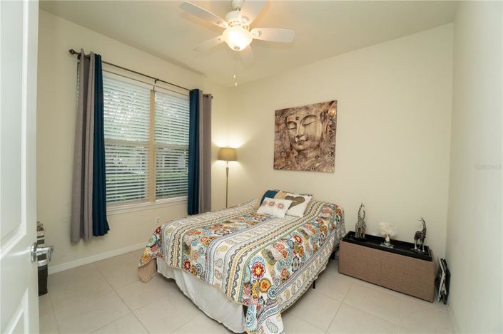 Image No.16-3 Bed Townhouse for sale