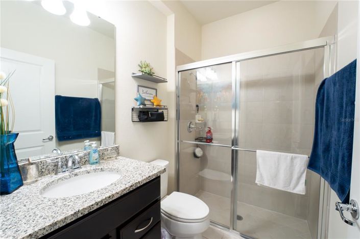 Image No.19-3 Bed Townhouse for sale