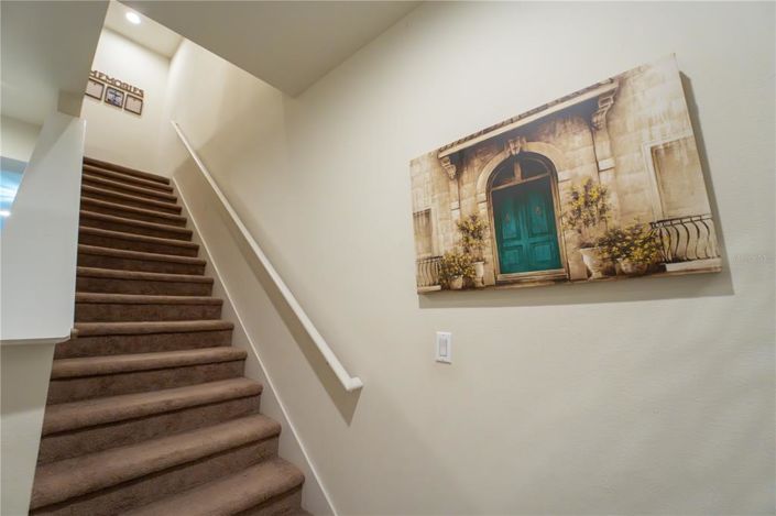 Image No.20-3 Bed Townhouse for sale