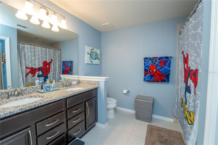 Image No.32-3 Bed Townhouse for sale