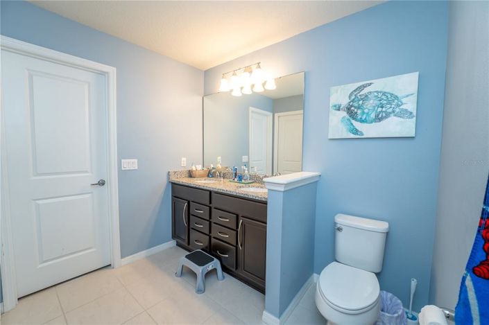 Image No.33-3 Bed Townhouse for sale