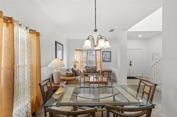 Image No.10-5 Bed House for sale