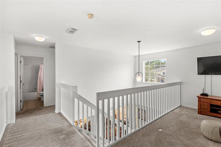 Image No.27-5 Bed Property for sale