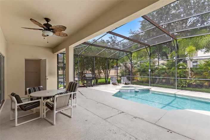 Image No.39-5 Bed Property for sale