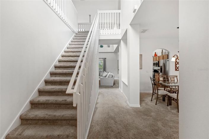 Image No.6-5 Bed House for sale