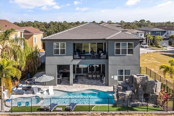 Image No.3-Propriété de 6 chambres à vendre à Reunion