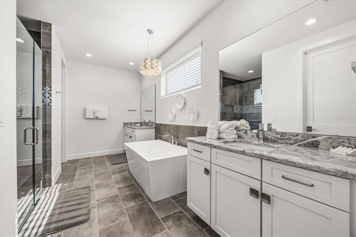 Image No.30-Propriété de 6 chambres à vendre à Reunion