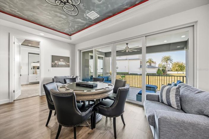 Image No.44-6 Bed House for sale