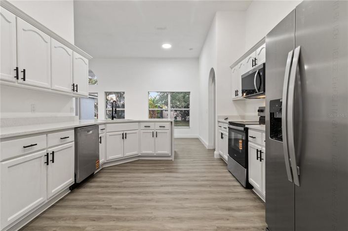 Image No.9-4 Bed Property for sale