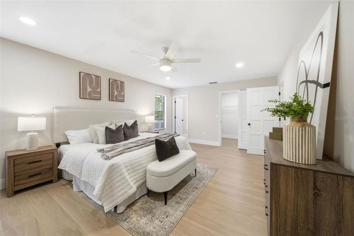 Image No.23-4 Bed House for sale