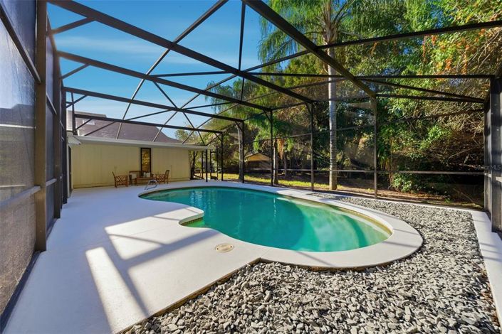 Image No.32-4 Bed Property for sale