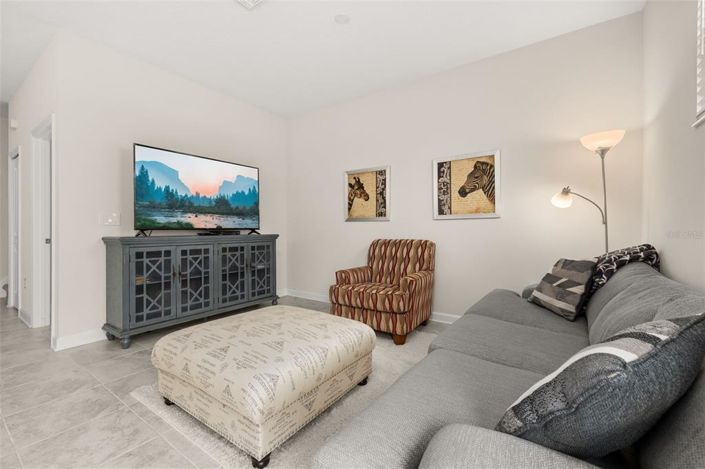 Image No.19-3 Bed Townhouse for sale