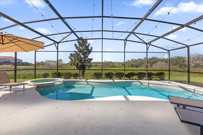 Image No.38-12 Bed Property for sale