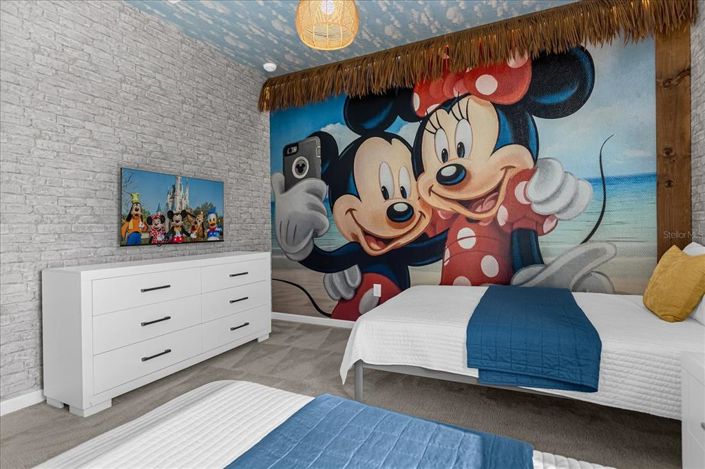 Image No.54-12 Bed Property for sale