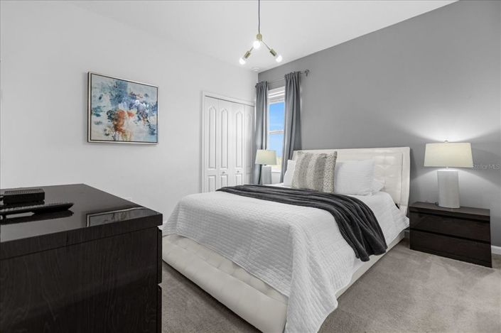 Image No.58-12 Bed House for sale