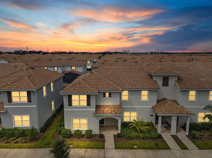 Image No.2-Maison de ville de 5 chambres à vendre à Kissimmee