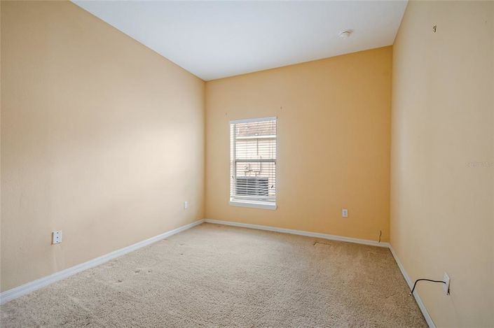 Image No.28-3 Bed Property for sale