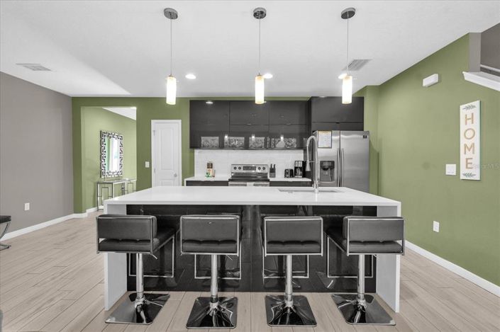 Image No.5-4 Bed Townhouse for sale