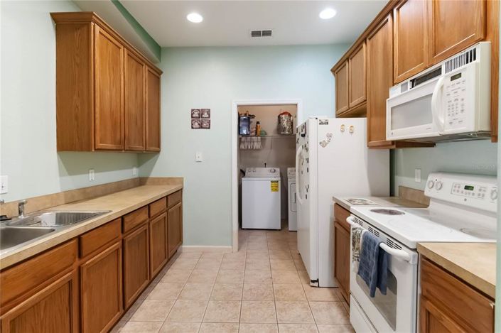 Image No.10-Appartement de 3 chambres à vendre à Saint John