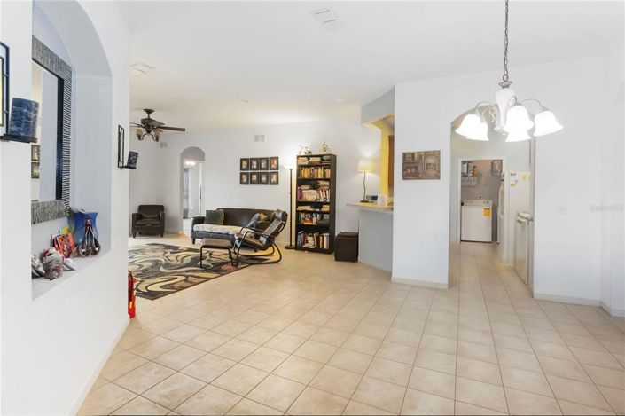 Image No.5-Appartement de 3 chambres à vendre à Saint John