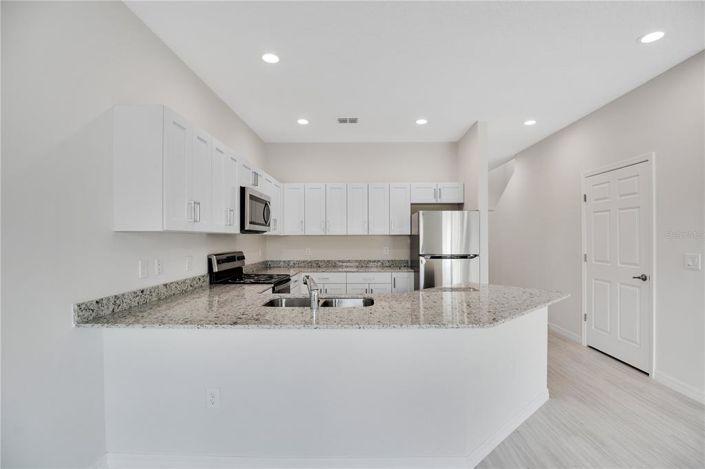 Image No.22-Maison de ville de 4 chambres à vendre à Saint John