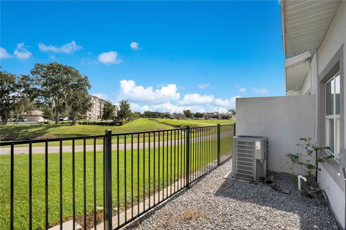 Image No.29-Maison de ville de 4 chambres à vendre à Saint John