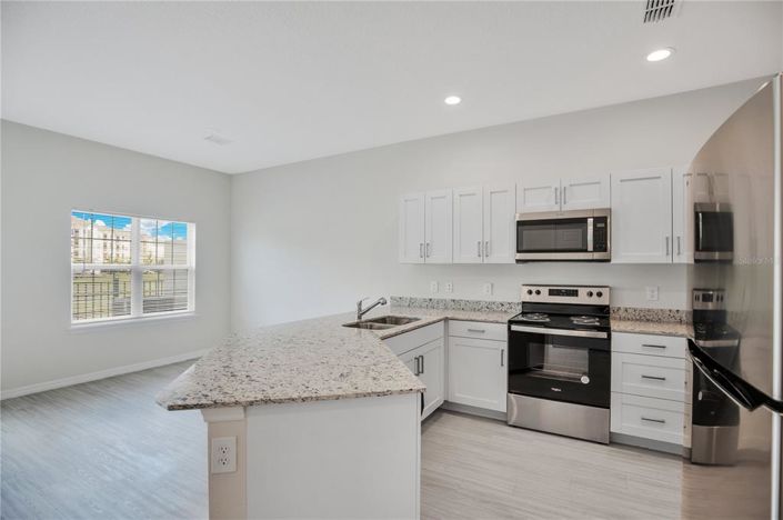 Image No.24-Maison de ville de 4 chambres à vendre à Saint John