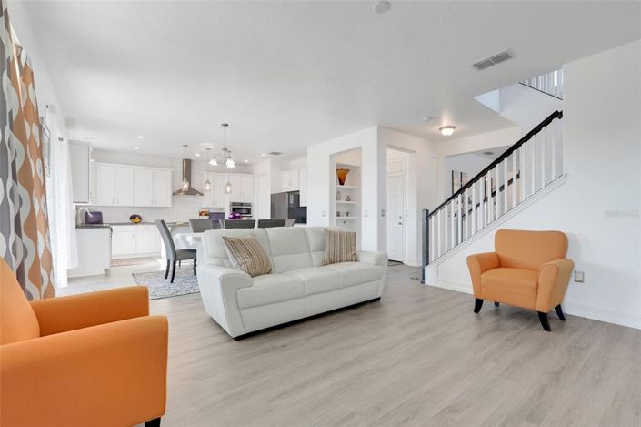 Image No.11-4 Bed House for sale