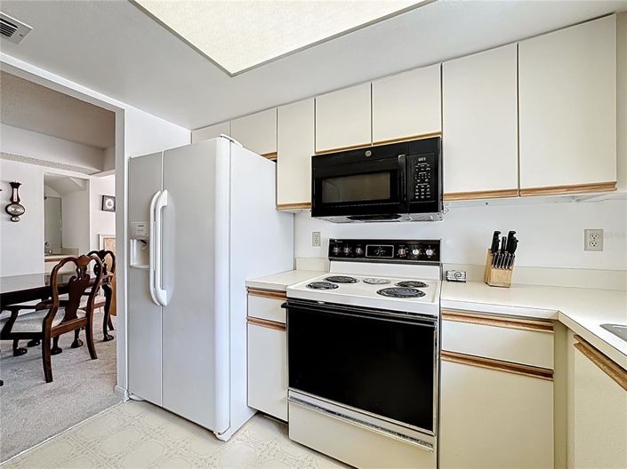 Image No.10-3 Bed Apartment for sale