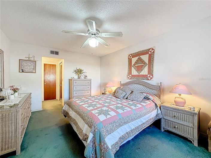 Image No.15-3 Bed Apartment for sale