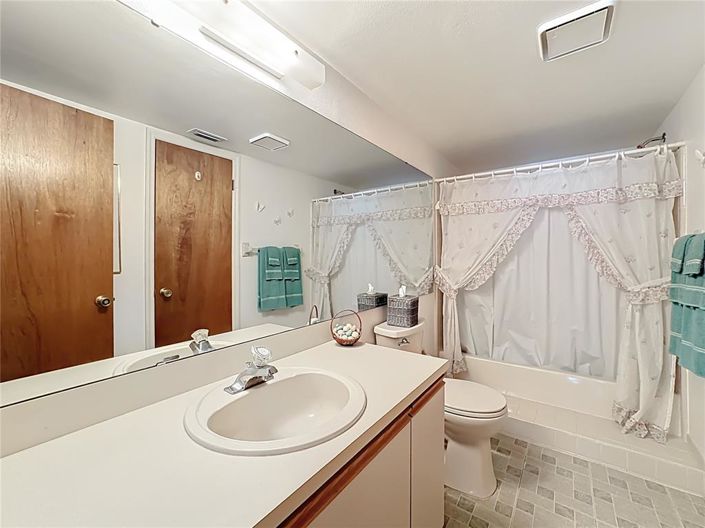 Image No.18-3 Bed Apartment for sale