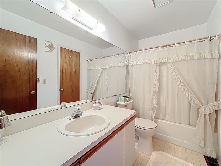 Image No.22-3 Bed Apartment for sale