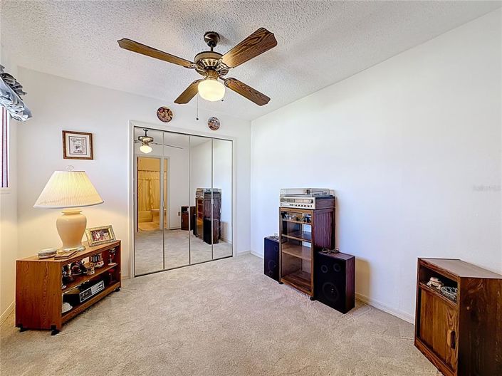 Image No.24-3 Bed Apartment for sale