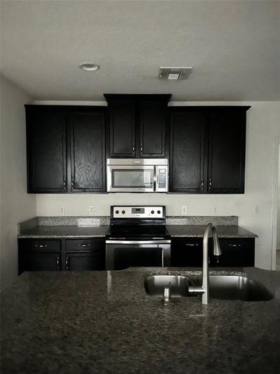 Image No.7-Maison de 4 chambres à vendre à Saint John