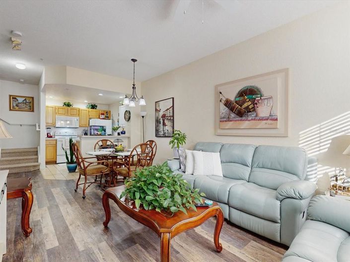 Image No.3-Maison de ville de 3 chambres à vendre à Saint John