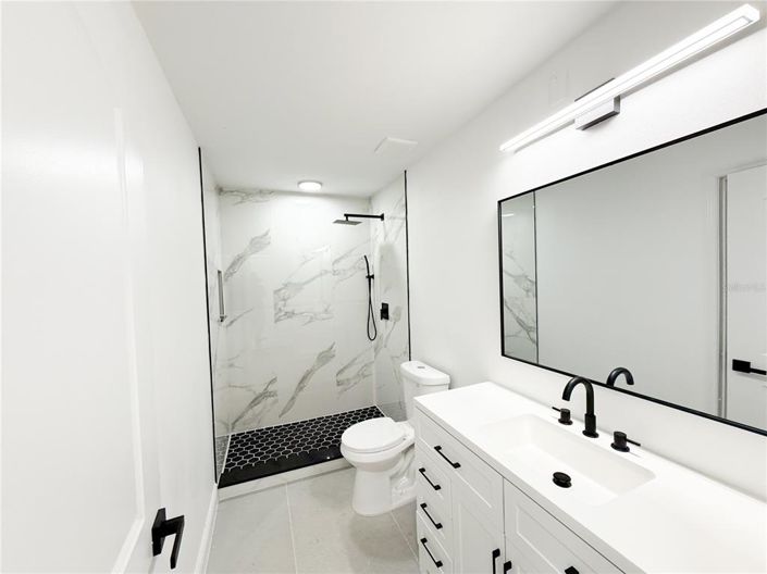 Image No.15-3 Bed House for sale