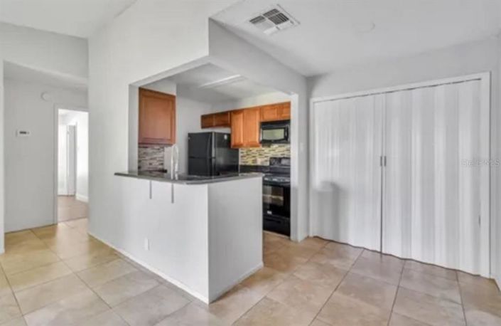 Image No.24-Appartement de 2 chambres à vendre à Saint John